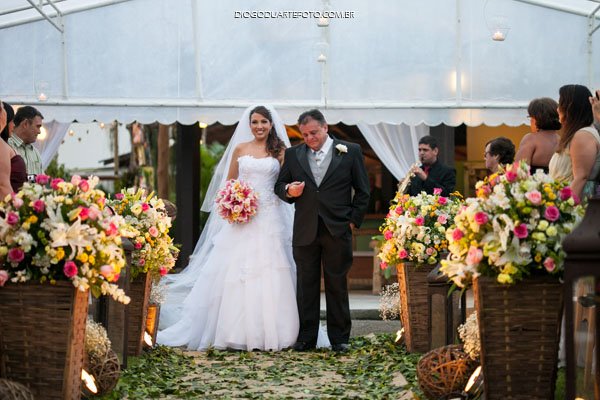 Casamento Carol e Fábio Local: Sitio Meio do Mato